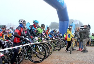 cabra-pedalada-ciclista-marato-sortida-2-FOTO-MARC-LLADO